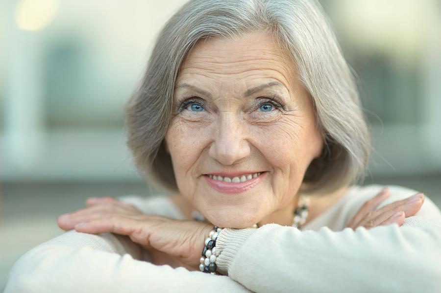 Restore Your Smile: Exploring the World of Dentures